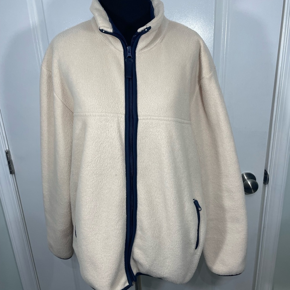 Carolyn Taylor Navy and Cream Fleece Jacket Medium CB-50